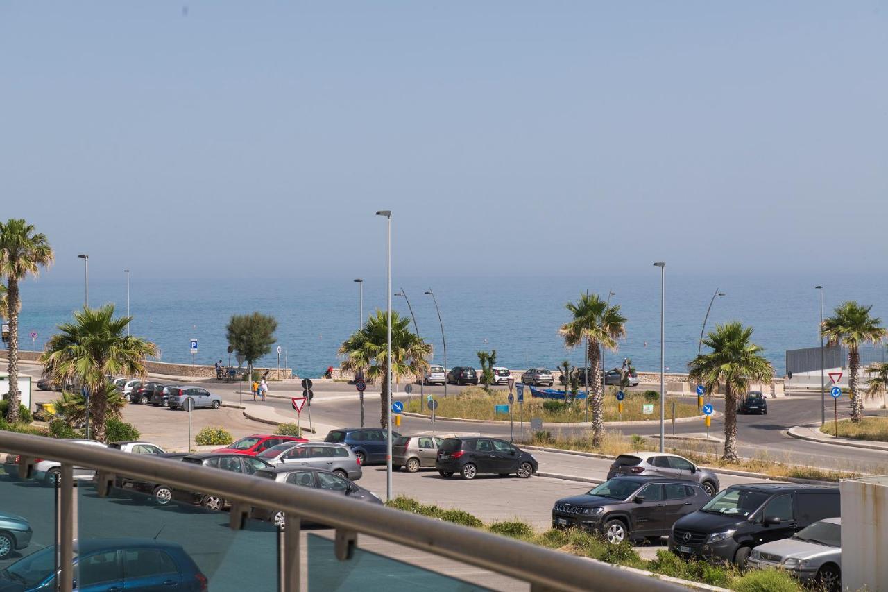 Casa Tiziana - Apulianstay Group Monopoli Eksteriør billede